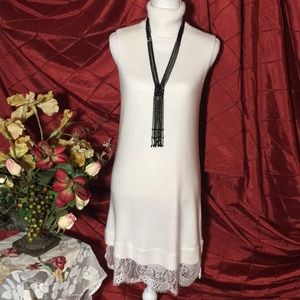 Apt. 9 Tunic Style dress in beautiful condition!